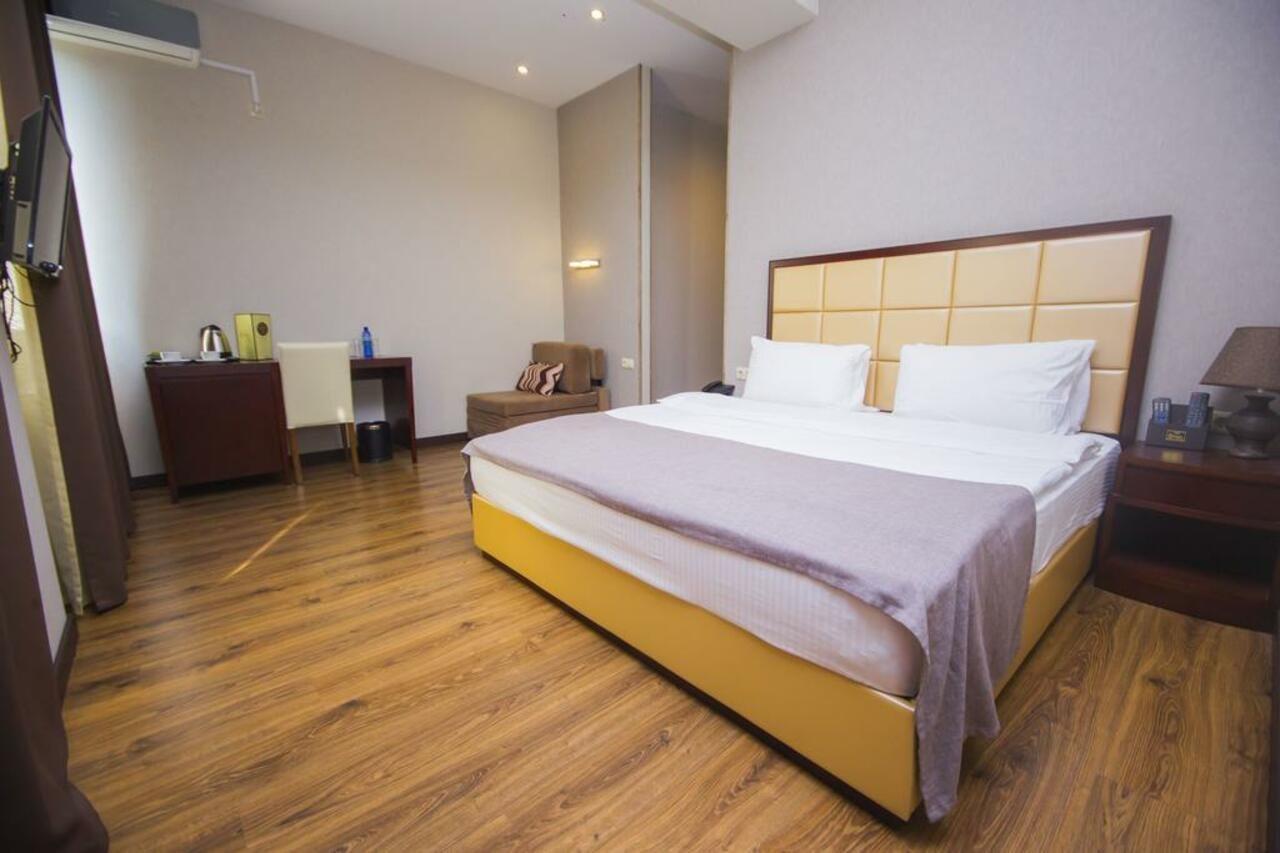 Hotel Orion Old Town Tbilisi Buitenkant foto