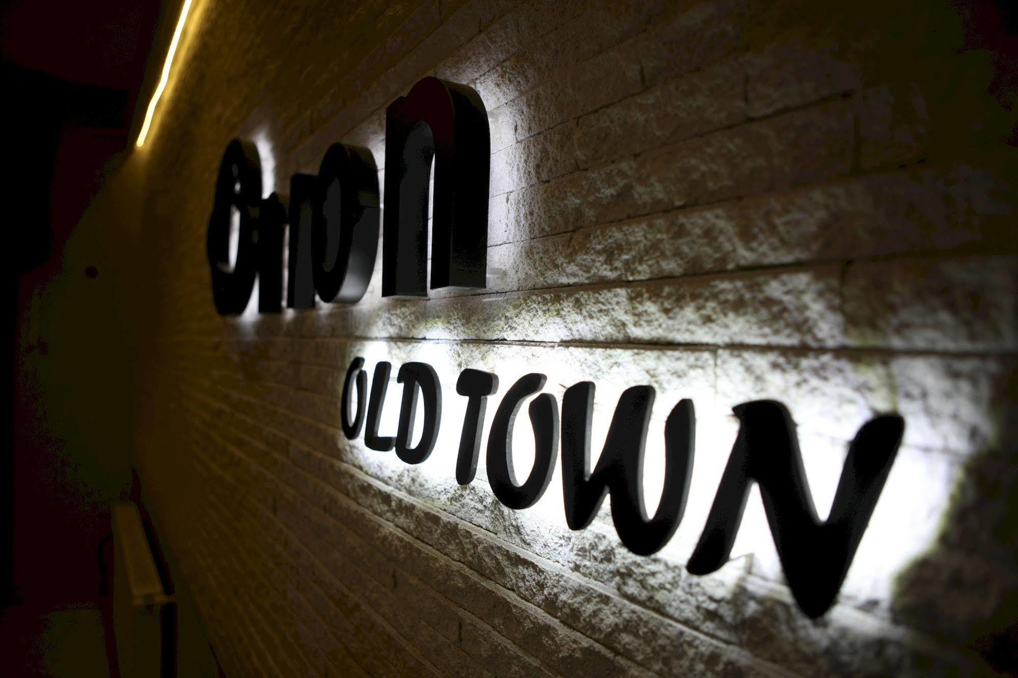 Hotel Orion Old Town Tbilisi Buitenkant foto