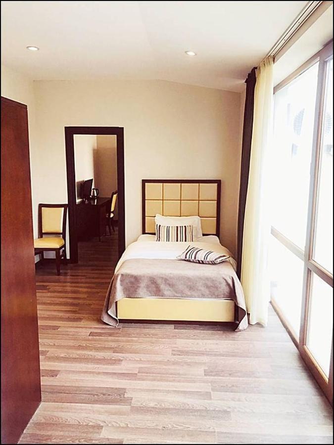 Hotel Orion Old Town Tbilisi Buitenkant foto